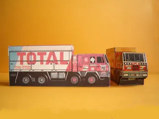 Papierový model Minibox Tatra 815 4x4 Dakar / Tatra 815 8x8 Dakar