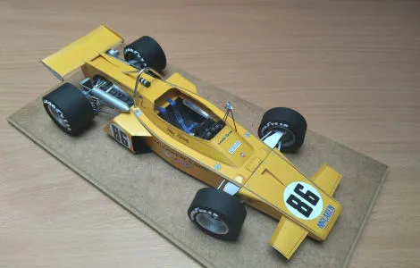 Papierový model McLaren M16 Indy500 1971